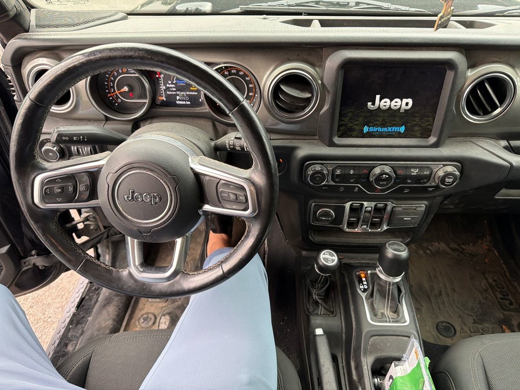 2019 Jeep Wrangler Unlimited Sahara in Pointe-Aux-Trembles, Quebec - 6 - w1024h768px
