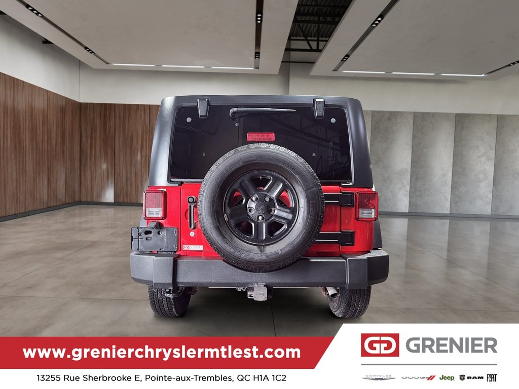 2015 Jeep Wrangler Sport in Pointe-Aux-Trembles, Quebec - 4 - w1024h768px