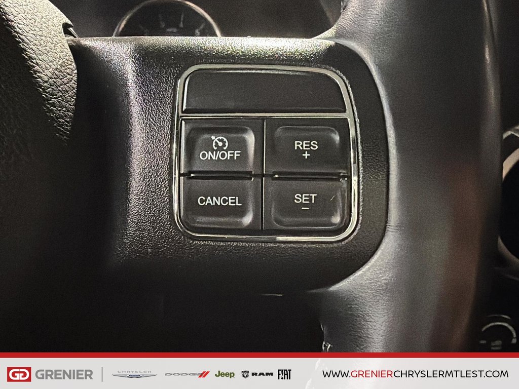 Jeep Wrangler UNLIMITED SAHARA + 4X4 + V6 3.6L 2017 à Pointe-Aux-Trembles, Québec - 11 - w1024h768px