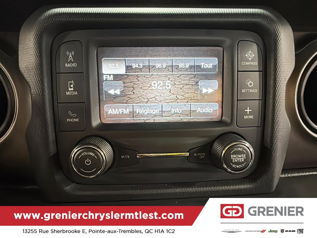2018 Jeep Wrangler Sport in Pointe-Aux-Trembles, Quebec - 31 - w1024h768px