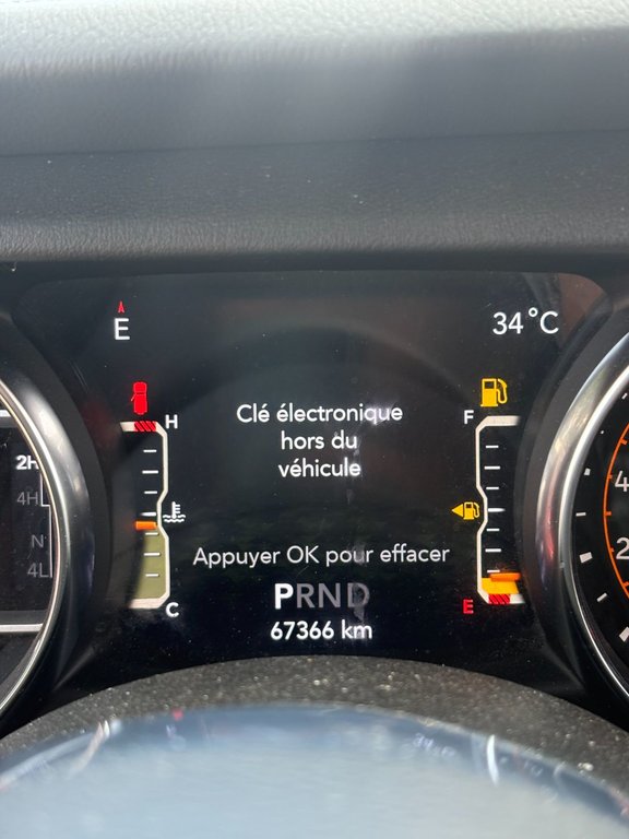 Jeep Wrangler UNLIMITED SAHARA CUIR FULL 2021 à Pointe-Aux-Trembles, Québec - 2 - w1024h768px