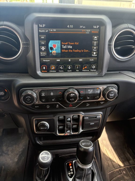 Jeep Wrangler UNLIMITED SAHARA CUIR FULL 2021 à Pointe-Aux-Trembles, Québec - 8 - w1024h768px