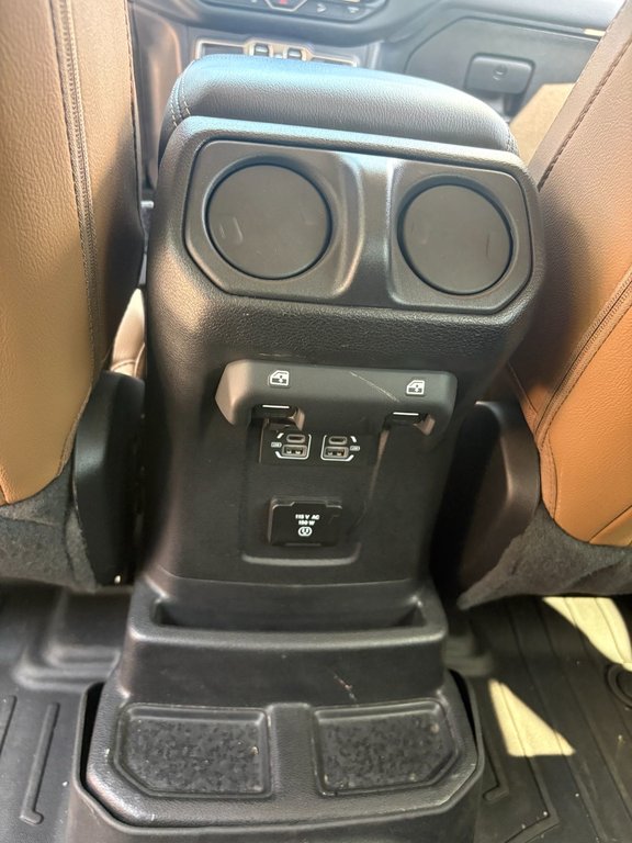 Jeep Wrangler UNLIMITED SAHARA CUIR FULL 2021 à Pointe-Aux-Trembles, Québec - 7 - w1024h768px