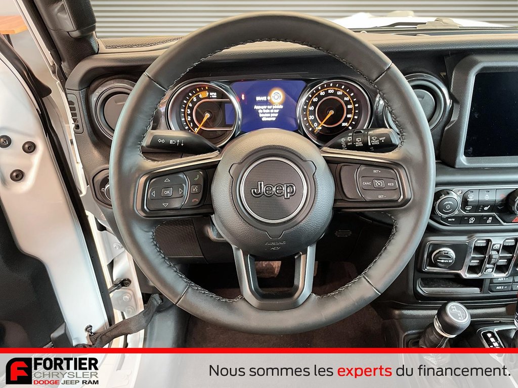 Jeep Wrangler Sport Altitude 2023 à Pointe-Aux-Trembles, Québec - 20 - w1024h768px