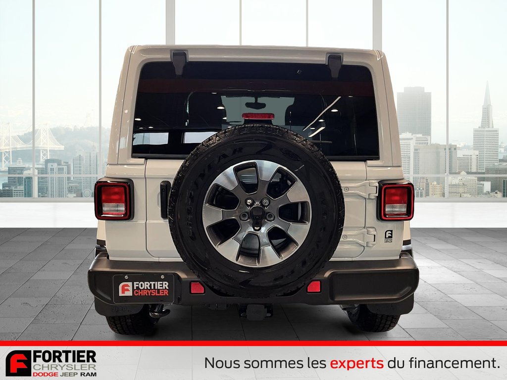 Jeep Wrangler Sahara 2023 à Pointe-Aux-Trembles, Québec - 6 - w1024h768px