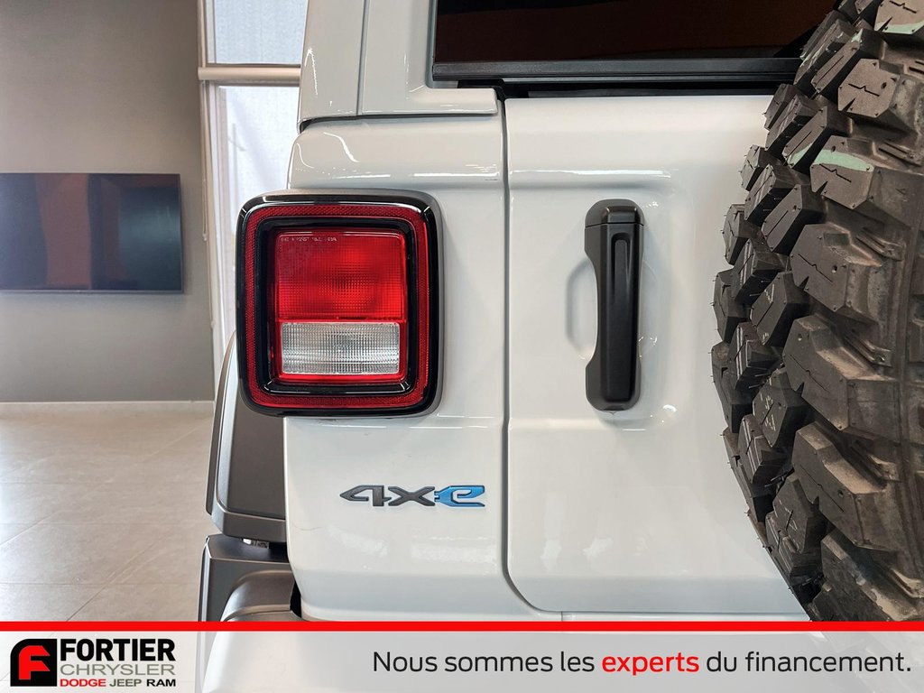 Jeep Wrangler UNLIMITED WILLYS + 4XE + GPS 2023 à Pointe-Aux-Trembles, Québec - 6 - w1024h768px