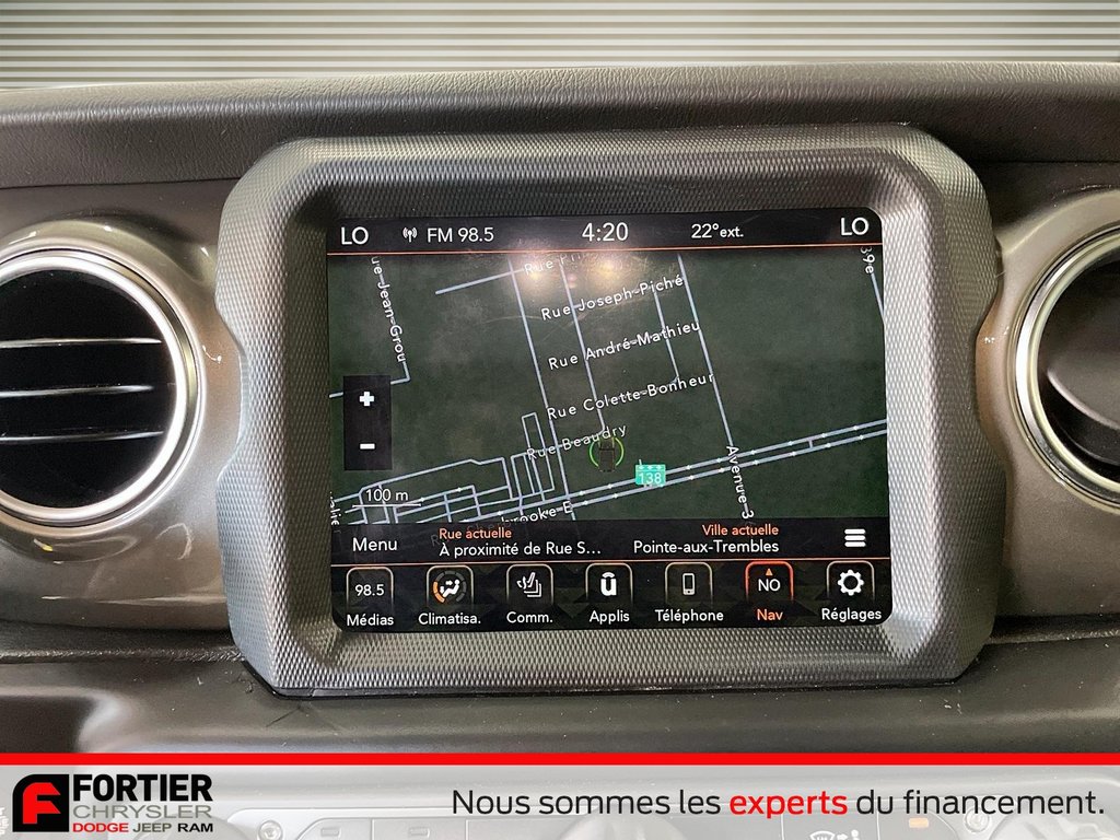 Jeep Wrangler SAHARA + ENS TEMPS FROID + SYST AUDIO ALPINE 2023 à Pointe-Aux-Trembles, Québec - 18 - w1024h768px