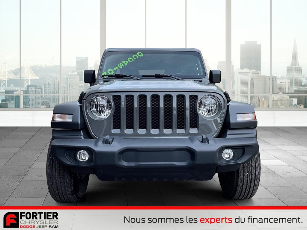 Jeep Wrangler UNLIMITED SPORT S + ENS TEMPS FROID + CARPLAY 2023 à Pointe-Aux-Trembles, Québec - 2 - w1024h768px