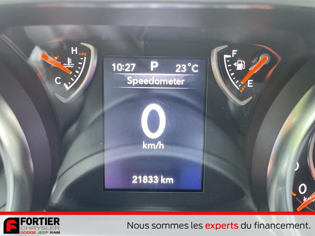 Jeep Wrangler UNLIMITED SPORT S + ENS TEMPS FROID + CARPLAY 2023 à Pointe-Aux-Trembles, Québec - 14 - w1024h768px