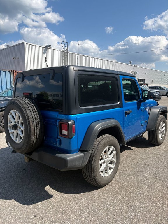 Jeep Wrangler Sport S 2023 à Pointe-Aux-Trembles, Québec - 4 - w1024h768px