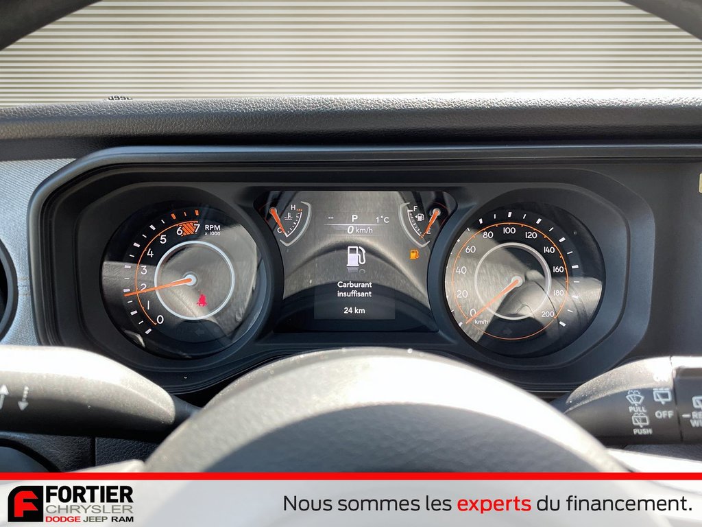 Jeep Wrangler SPORT 2024 à Pointe-Aux-Trembles, Québec - 10 - w1024h768px