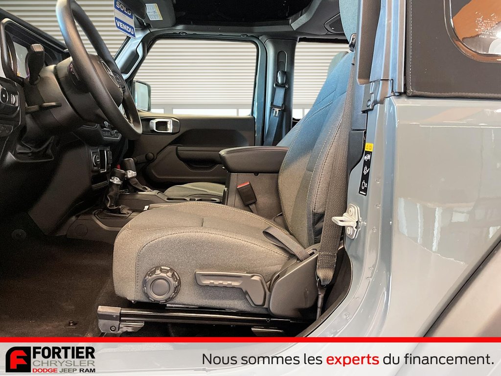 Jeep Wrangler SPORT 2024 à Pointe-Aux-Trembles, Québec - 9 - w1024h768px