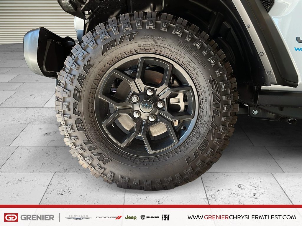 Jeep WRANGLER 4P WILLYS 4XE + HYBRIDE + 4X4 2024 à Pointe-Aux-Trembles, Québec - 7 - w1024h768px