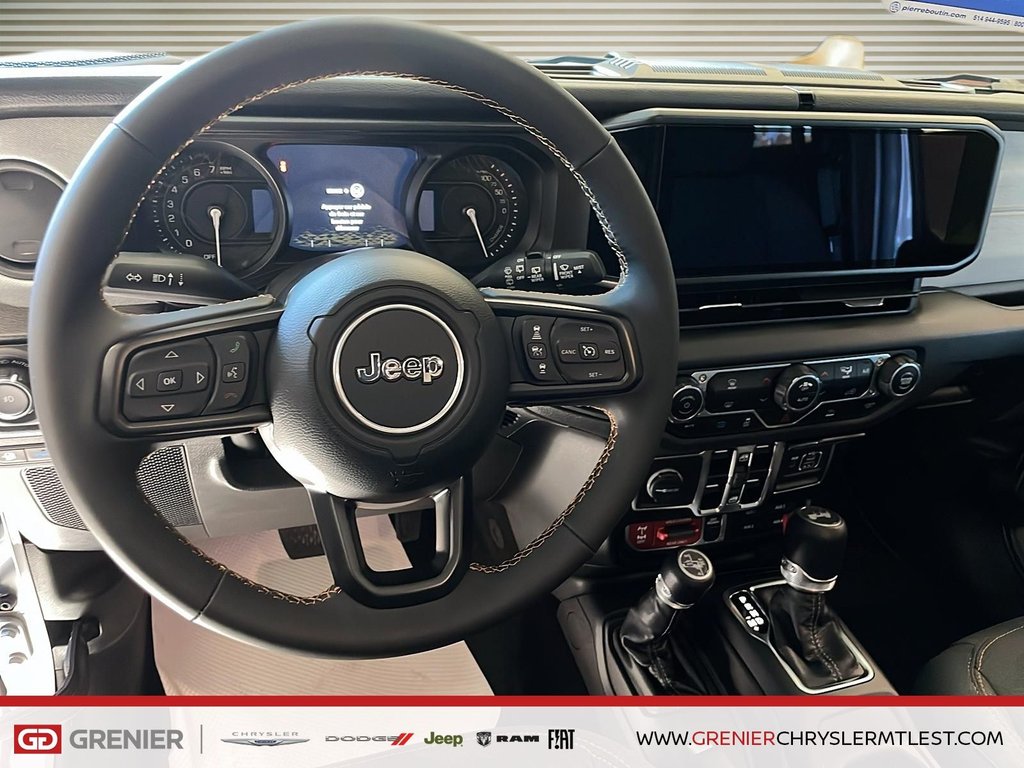 Jeep WRANGLER 4P WILLYS 4XE + HYBRIDE + 4X4 2024 à Pointe-Aux-Trembles, Québec - 10 - w1024h768px