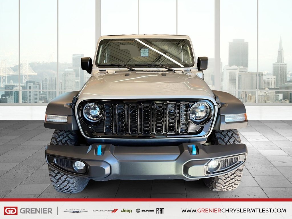 Jeep WRANGLER 4P WILLYS 4XE + HYBRIDE + 4X4 2024 à Pointe-Aux-Trembles, Québec - 2 - w1024h768px