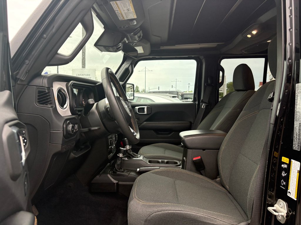 2024 Jeep Wrangler SAHARA SKY ONE TOUCH 4CYL in Pointe-Aux-Trembles, Quebec - 14 - w1024h768px
