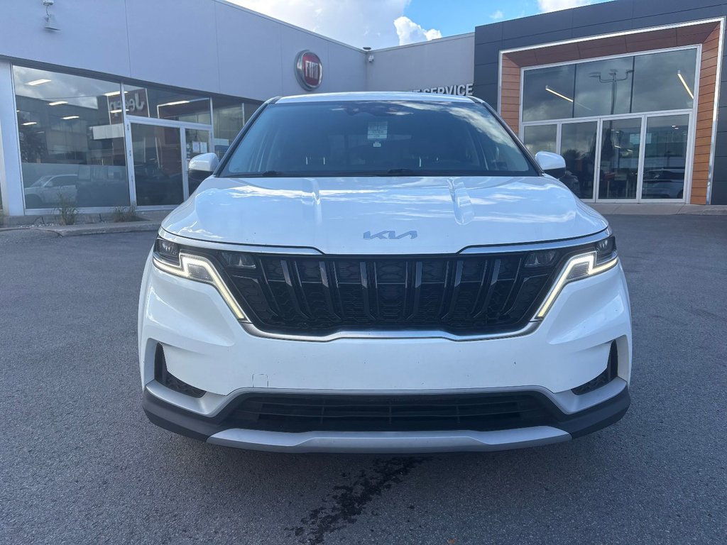 2023 Kia Carnival LX in Pointe-Aux-Trembles, Quebec - 4 - w1024h768px