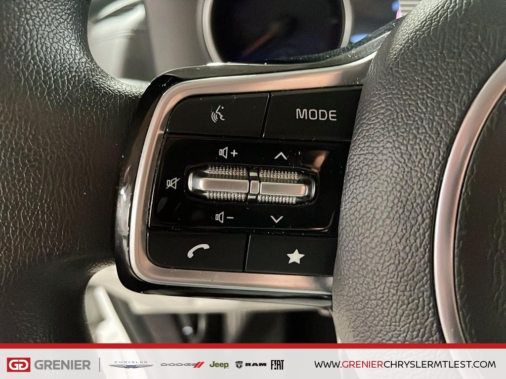 2024 Kia Carnival LX + 8 PASSAGERS + BLUETOOTH in Pointe-Aux-Trembles, Quebec - 11 - w1024h768px