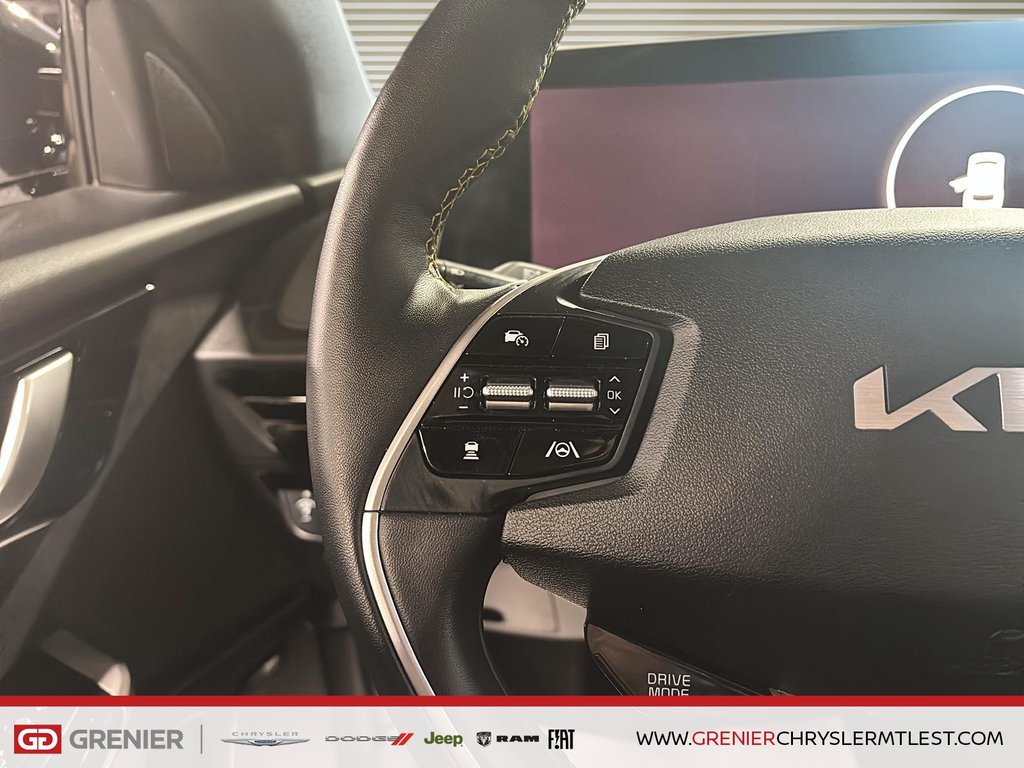 Kia EV6 GT + AWD + TOIT OUVRANT + CARPLAY 2023 à Pointe-Aux-Trembles, Québec - 11 - w1024h768px