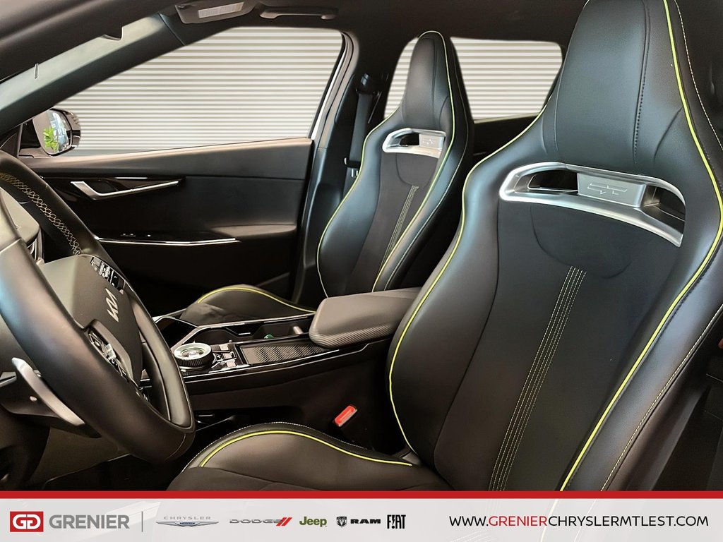Kia EV6 GT + AWD + TOIT OUVRANT + CARPLAY 2023 à Pointe-Aux-Trembles, Québec - 7 - w1024h768px