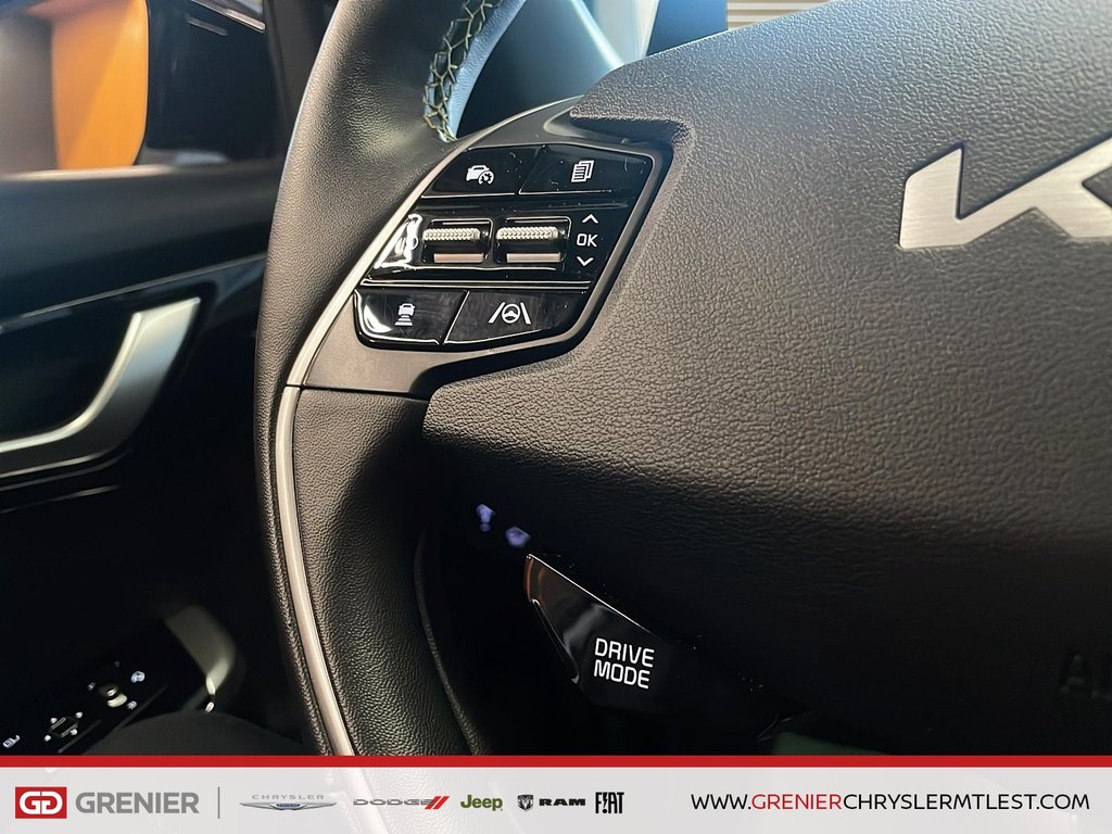 Kia EV6 GT + AWD + TOIT OUVRANT + CARPLAY 2023 à Pointe-Aux-Trembles, Québec - 11 - w1024h768px