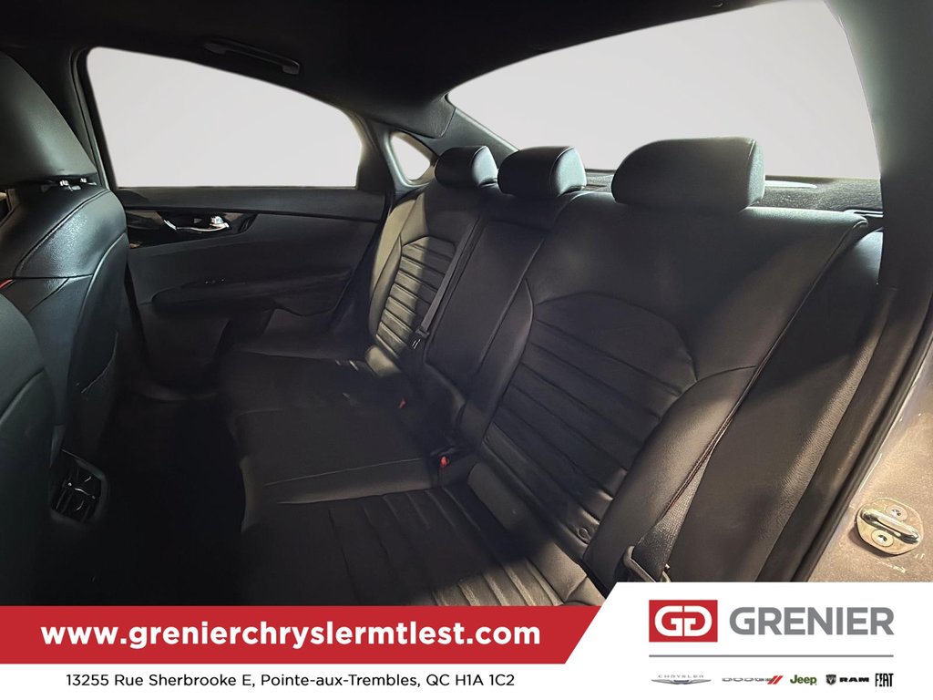 2024 Kia Forte GT Limited in Pointe-Aux-Trembles, Quebec - 15 - w1024h768px