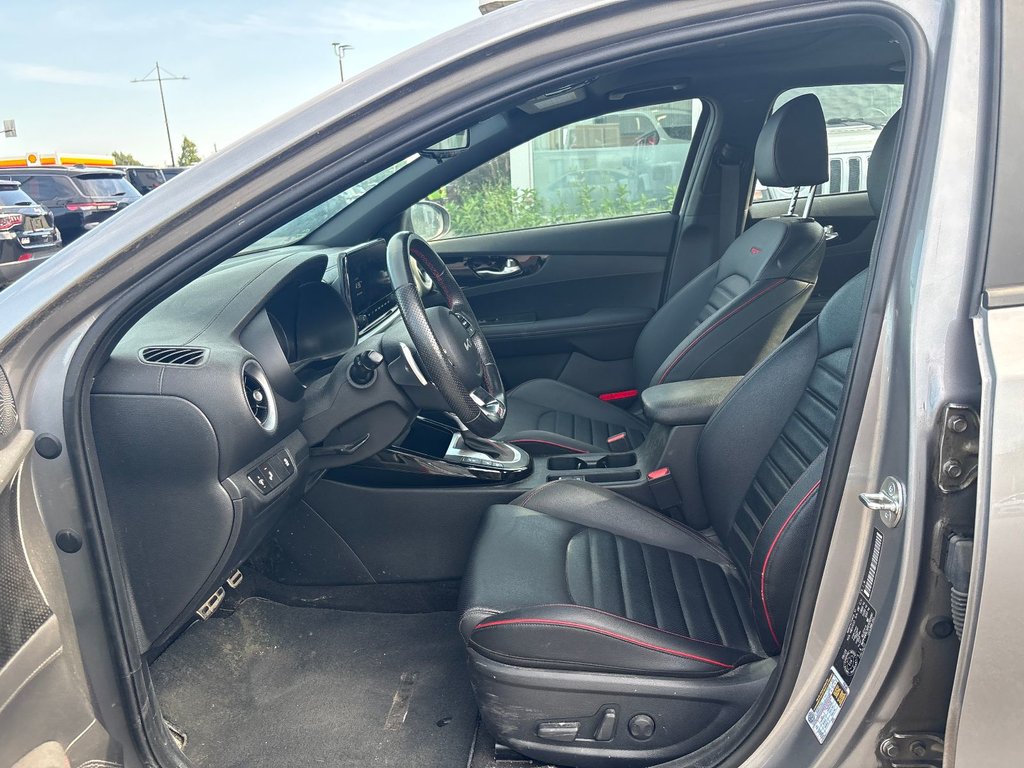 2024 Kia Forte GT Limited in Pointe-Aux-Trembles, Quebec - 7 - w1024h768px