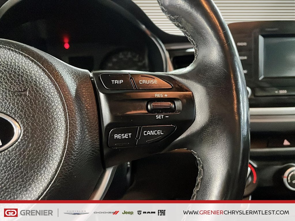 2018 Kia Rio 5-door LX + AUTOMATIQUE + BLUETOOTH in Pointe-Aux-Trembles, Quebec - 13 - w1024h768px