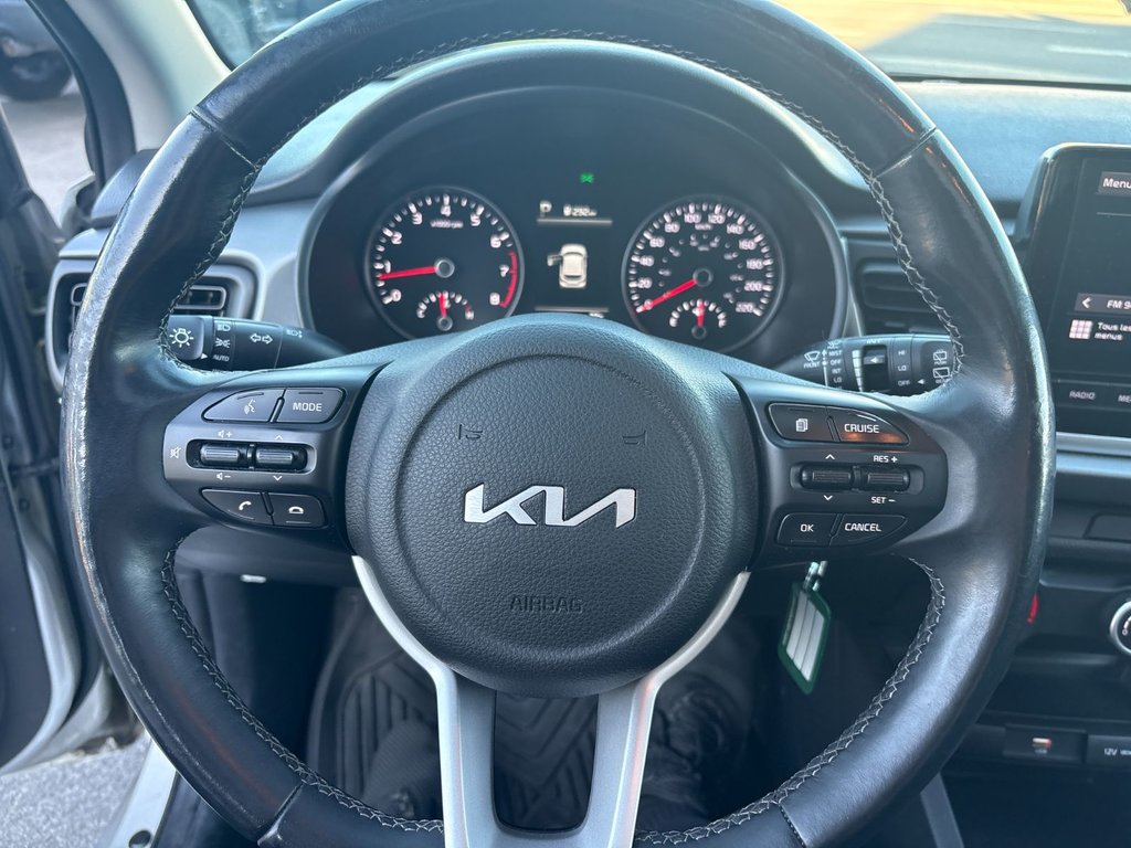 Kia Rio 5-door LX PREMIUM 2023 à Pointe-Aux-Trembles, Québec - 19 - w1024h768px