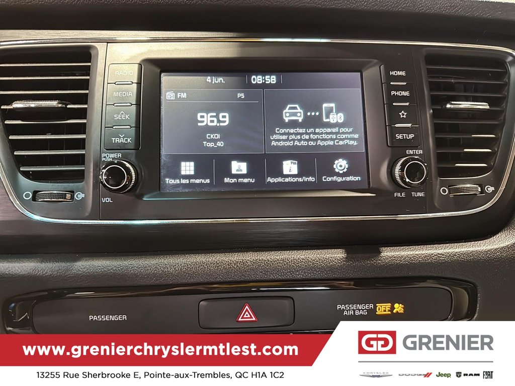 2020 Kia Sedona LX+ in Pointe-Aux-Trembles, Quebec - 13 - w1024h768px