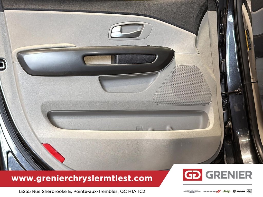 2020 Kia Sedona LX+ in Pointe-Aux-Trembles, Quebec - 8 - w1024h768px