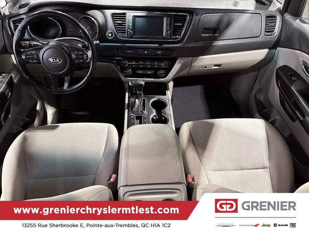 2020 Kia Sedona LX+ in Pointe-Aux-Trembles, Quebec - 7 - w1024h768px
