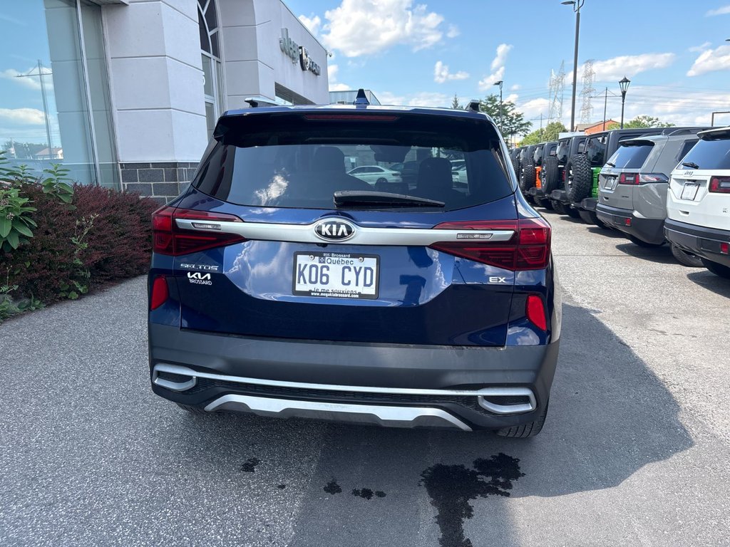 2021 Kia Seltos EX in Pointe-Aux-Trembles, Quebec - 5 - w1024h768px