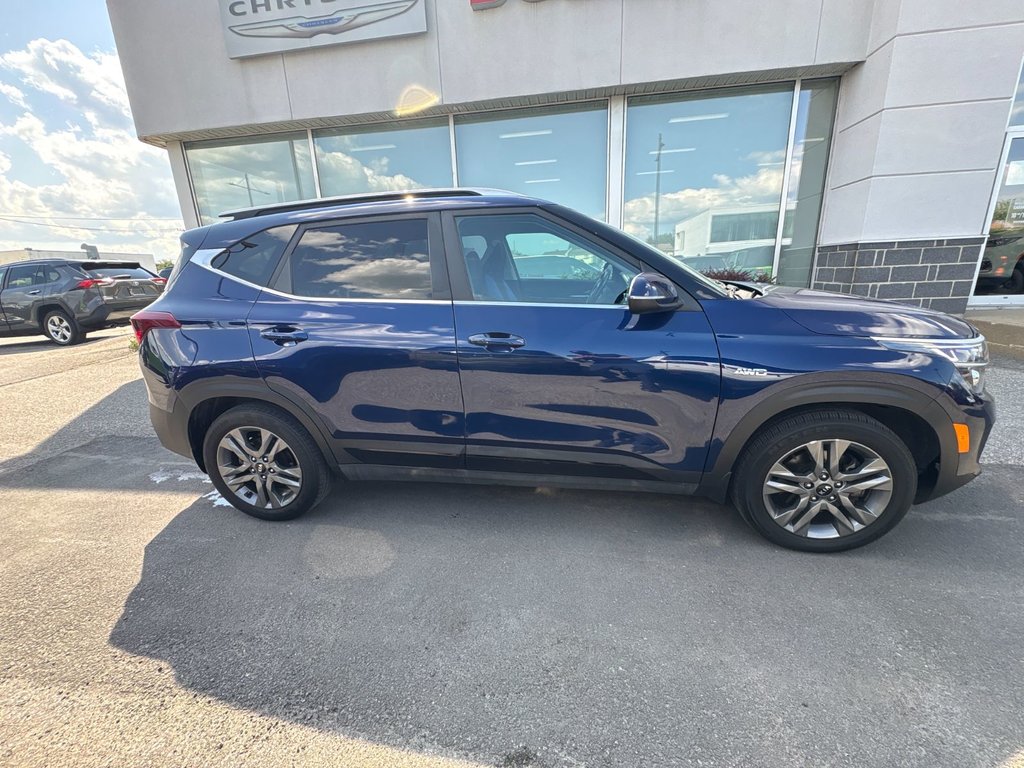 2021 Kia Seltos EX in Pointe-Aux-Trembles, Quebec - 4 - w1024h768px