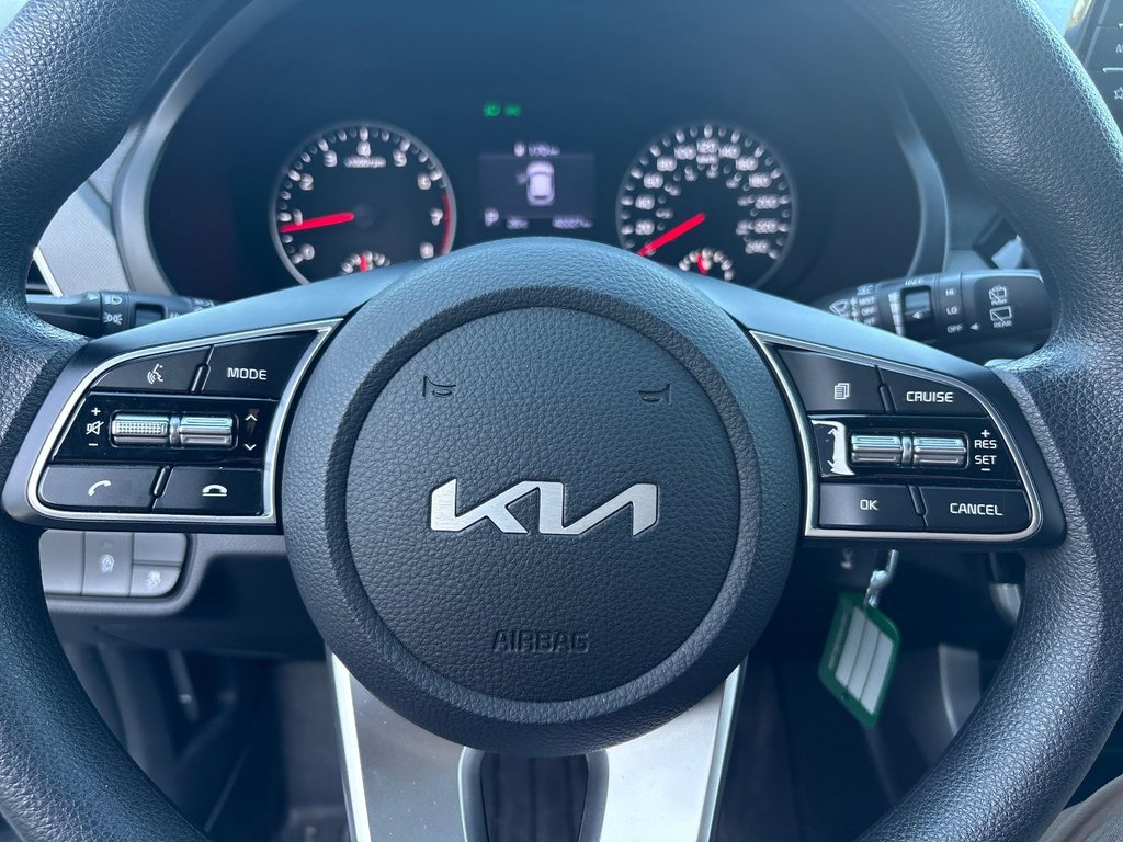 2022 Kia Seltos LX AWD in Pointe-Aux-Trembles, Quebec - 22 - w1024h768px