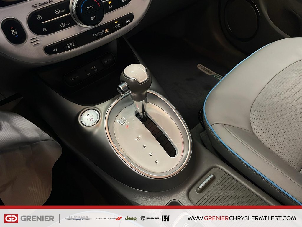 Kia SOUL EV LUXURY + CUIR + CARPLAY + NAVIGATION GPS 2019 à Pointe-Aux-Trembles, Québec - 22 - w1024h768px