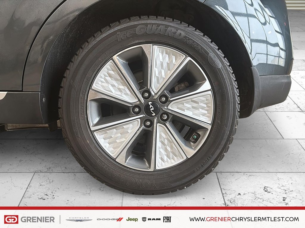 Kia SOUL EV EV PREMIUM + CARPLAY + NAVIGATION GPS 2023 à Pointe-Aux-Trembles, Québec - 6 - w1024h768px