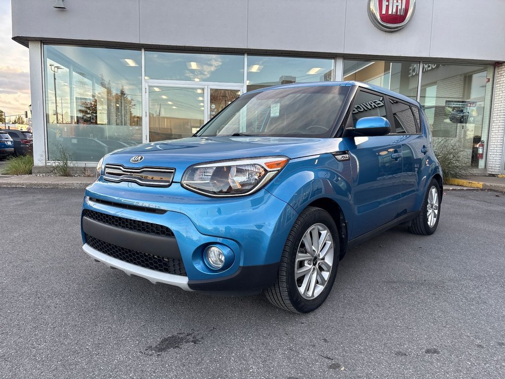 2019 Kia Soul in Pointe-Aux-Trembles, Quebec - 1 - w1024h768px