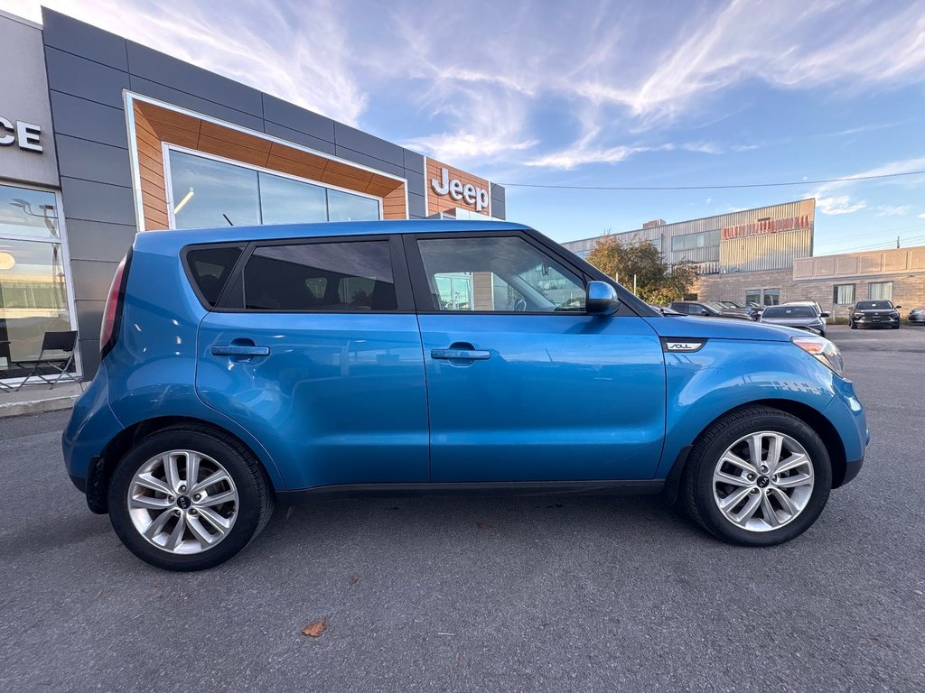 2019 Kia Soul in Pointe-Aux-Trembles, Quebec - 8 - w1024h768px