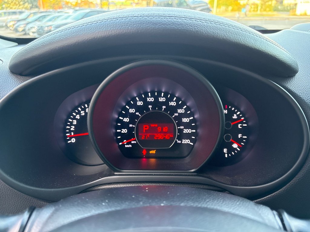 2019 Kia Soul in Pointe-Aux-Trembles, Quebec - 16 - w1024h768px