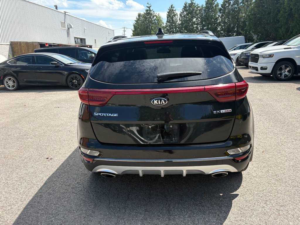 Kia Sportage SX 2022 à Pointe-Aux-Trembles, Québec - 6 - w1024h768px