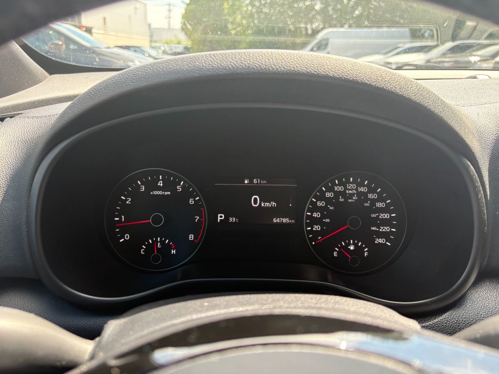 Kia Sportage SX 2022 à Pointe-Aux-Trembles, Québec - 8 - w1024h768px