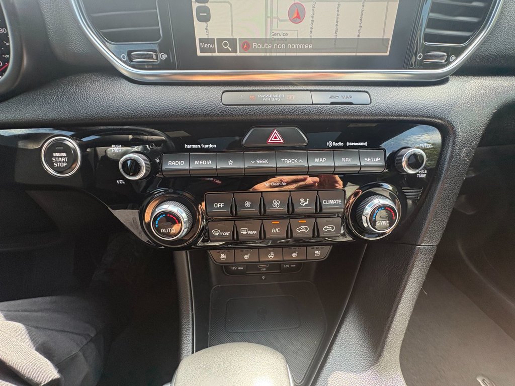 Kia Sportage SX 2022 à Pointe-Aux-Trembles, Québec - 11 - w1024h768px
