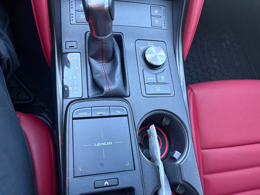 Lexus IS 300 F SPORT 2021 à Pointe-Aux-Trembles, Québec - 16 - w1024h768px