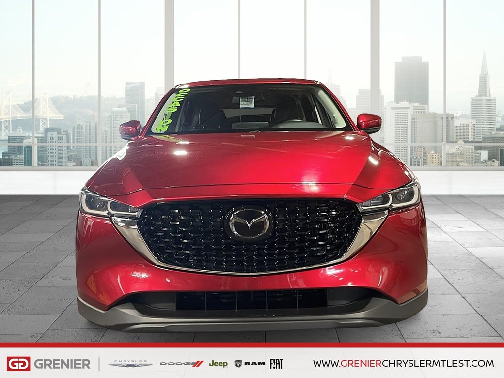 Mazda CX-5 SKYACTIV + AWD + TOIT OUVRANT 2022 à Pointe-Aux-Trembles, Québec - 2 - w1024h768px