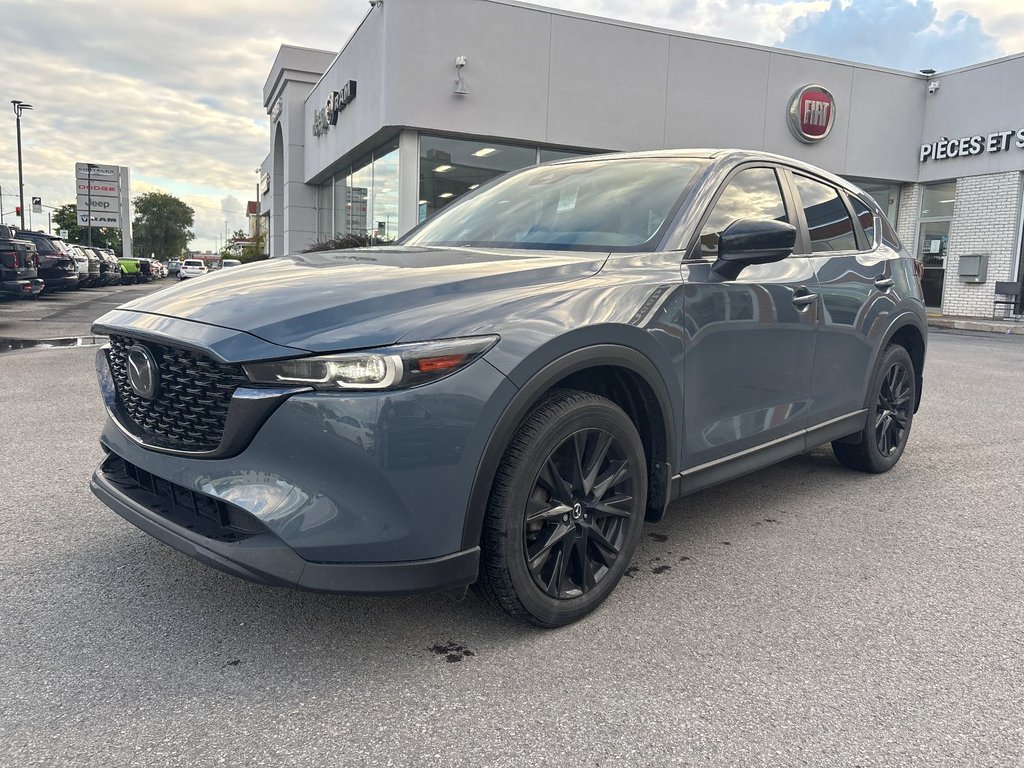 2022 Mazda CX-5 KURO in Pointe-Aux-Trembles, Quebec - 1 - w1024h768px