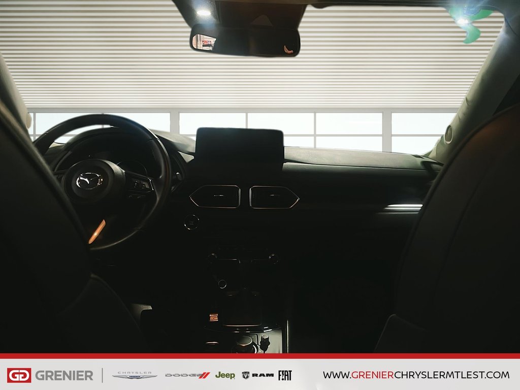 Mazda CX-5 GS + AWD + CUIR + CARPLAY 2024 à Pointe-Aux-Trembles, Québec - 8 - w1024h768px