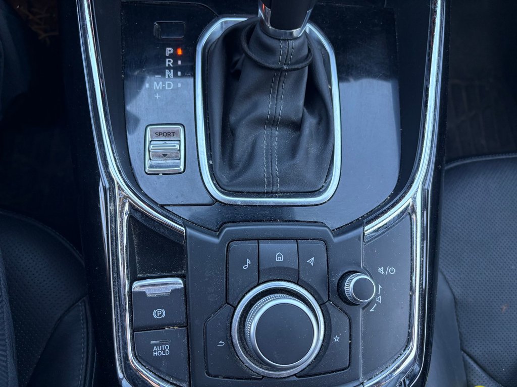 2023 Mazda CX-9 in Pointe-Aux-Trembles, Quebec - 19 - w1024h768px