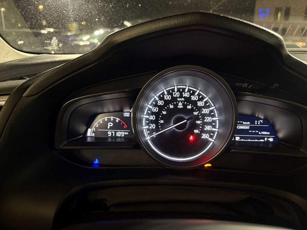 2018 Mazda Mazda3 GX in Pointe-Aux-Trembles, Quebec - 8 - w1024h768px