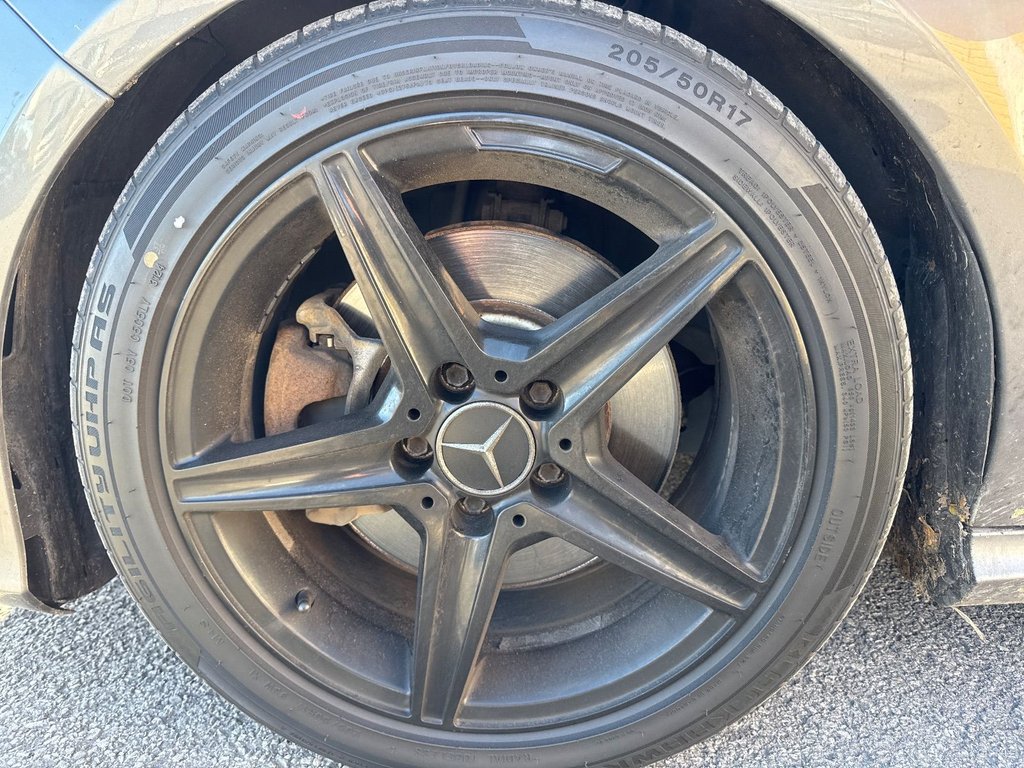 2017 Mercedes-Benz CLA CLA 250 in Pointe-Aux-Trembles, Quebec - 9 - w1024h768px
